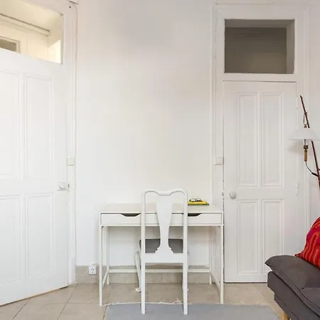 Guestready - Charming Flat Near Graca Fence 리스본