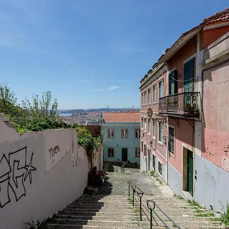 Guestready - Charming Flat Near Graca Fence Apartamento *