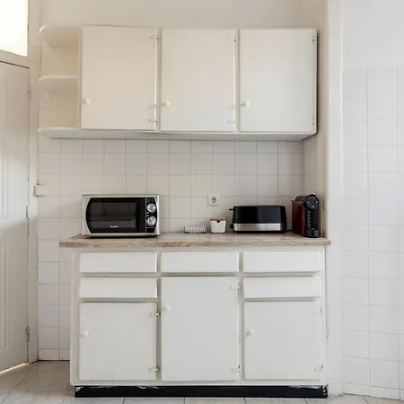 Guestready - Charming Flat Near Graca Fence Lisboa
